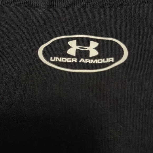 Under Armour short sleeve Tshirt - Youth Large - Picture 5 of 6